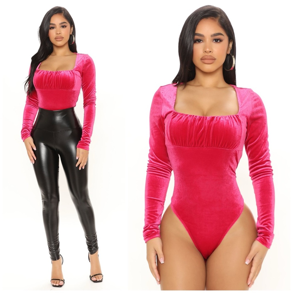 Fashion Nova Magenta Pink Velvet Square Neck Long Sleeve Ruched Bodysuit XL